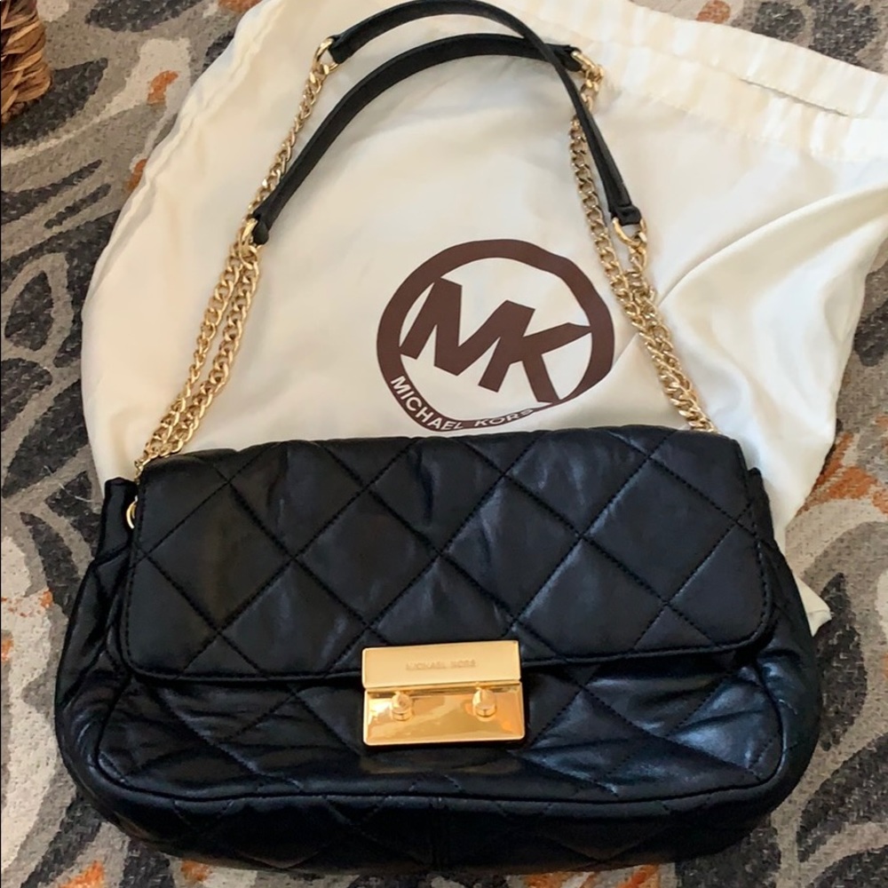 Michael Kors leather purse EUC